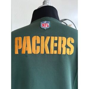 Nike Dri-FIT NFL OnField Green Bay Packers Men's Size M Full‎ Zip Track Jacket